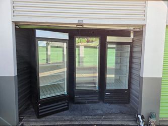 INDUSTRIAL FREEZERS FOR SALE