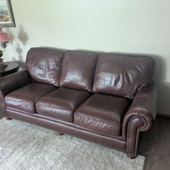 Nice 7 Ft Leather Couch Great Shape