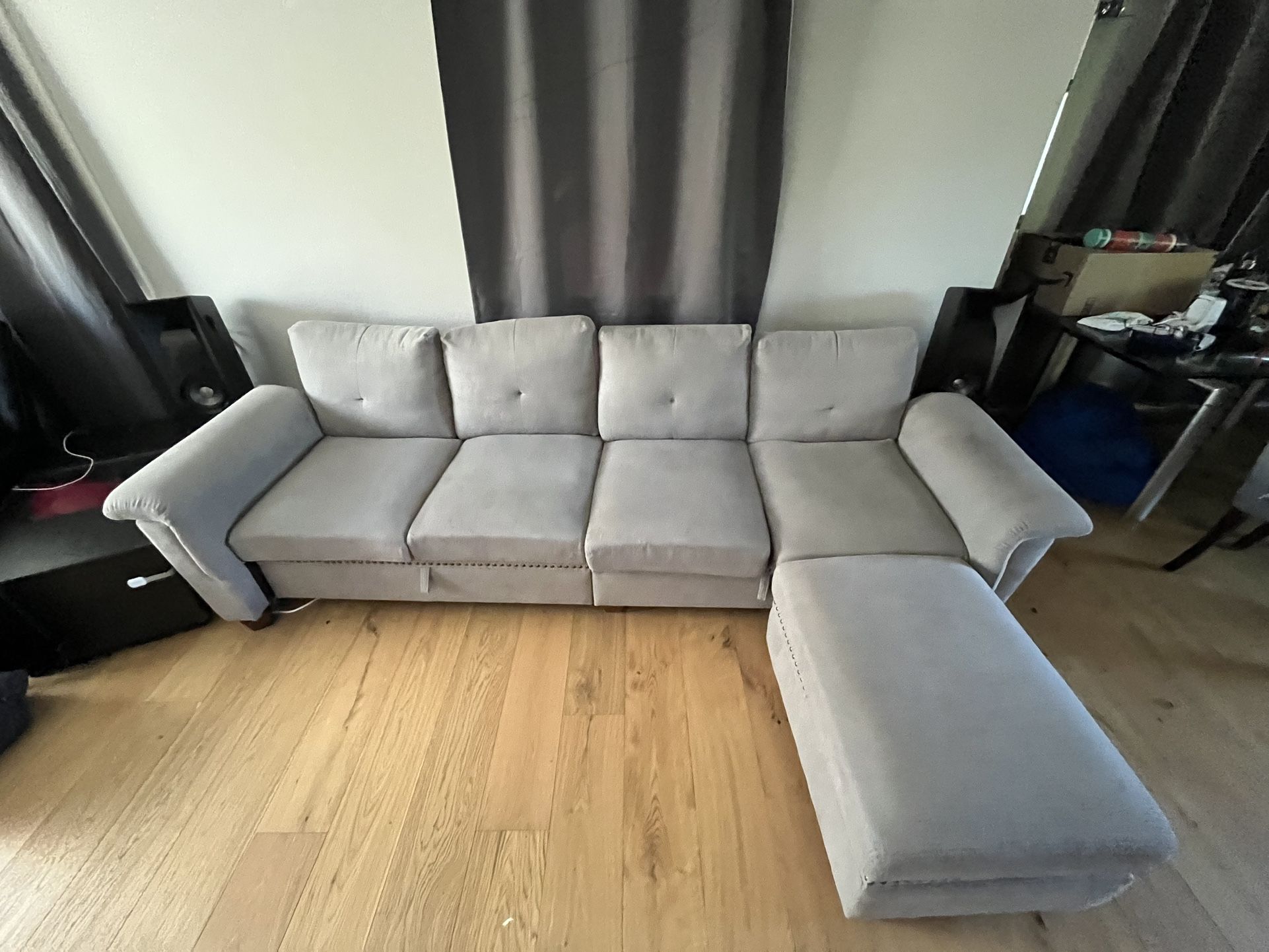 Convertible Sectional Sofa with Storage Chaise & Cup Holders