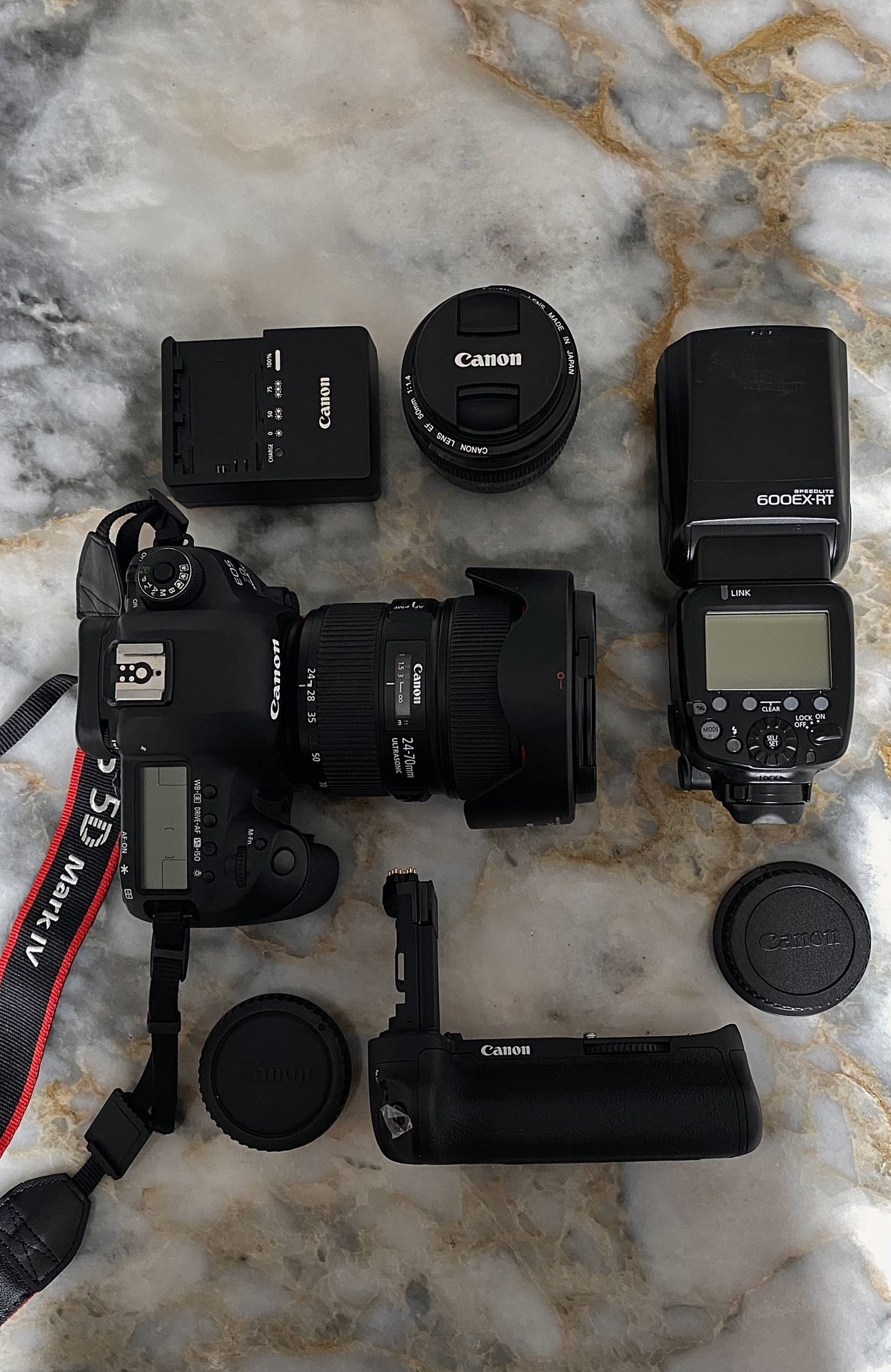 Canon 5D Makr IV + whole kit