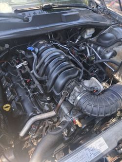 5.7 hemi complete motor 120k miles