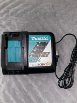 Makita charger