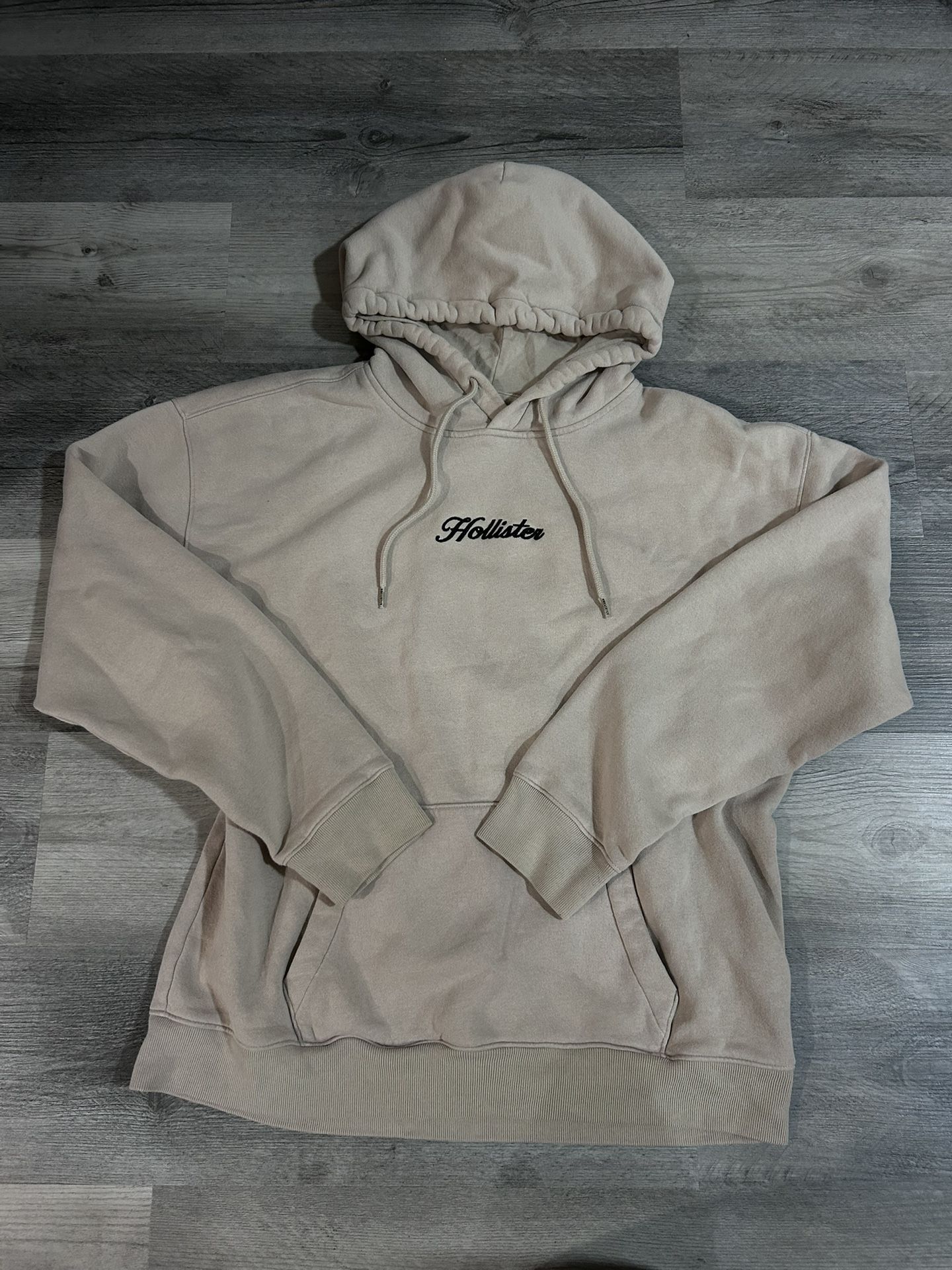 Men’s Hollister hoodie