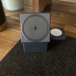 Anker cube iPhone, Watch, AirPod Station