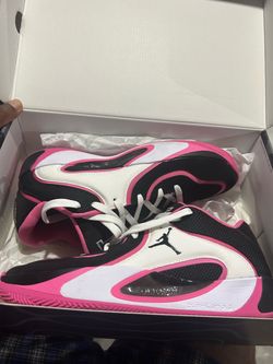 Air Jordan Basketball Sneakers White Black Pink