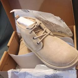 Brand New - UGG® Neumel Boot - Light Brown  - Women - Size 10