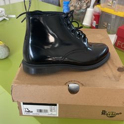Dr. Martens Jadon III