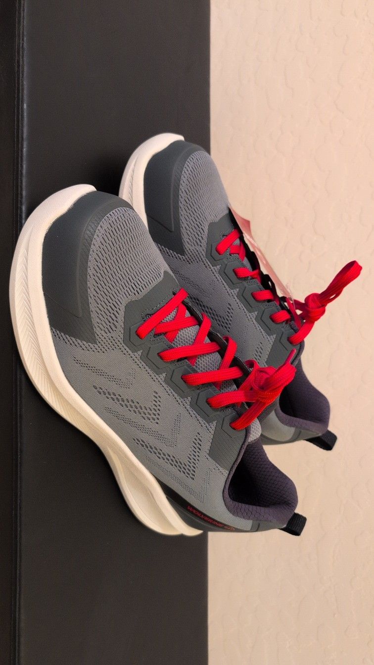 Men's WOLVERINE BOLT DURASHOCKS Industrial Work Shoe Size 11 NEW 