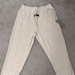 Fear of God Essentials Sweat Pants