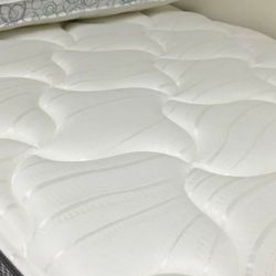 NEW MEDIUM FULL MATTRESS!!