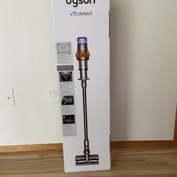 New Dyson V15 Detect Vacuum Cleaner