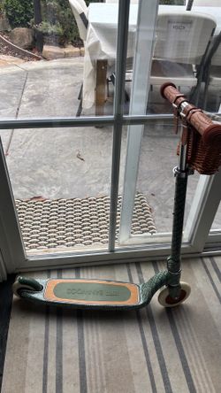Kith Banwood Scooter