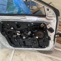 2011-2014 Hyundai Sonata Driver Door Parts