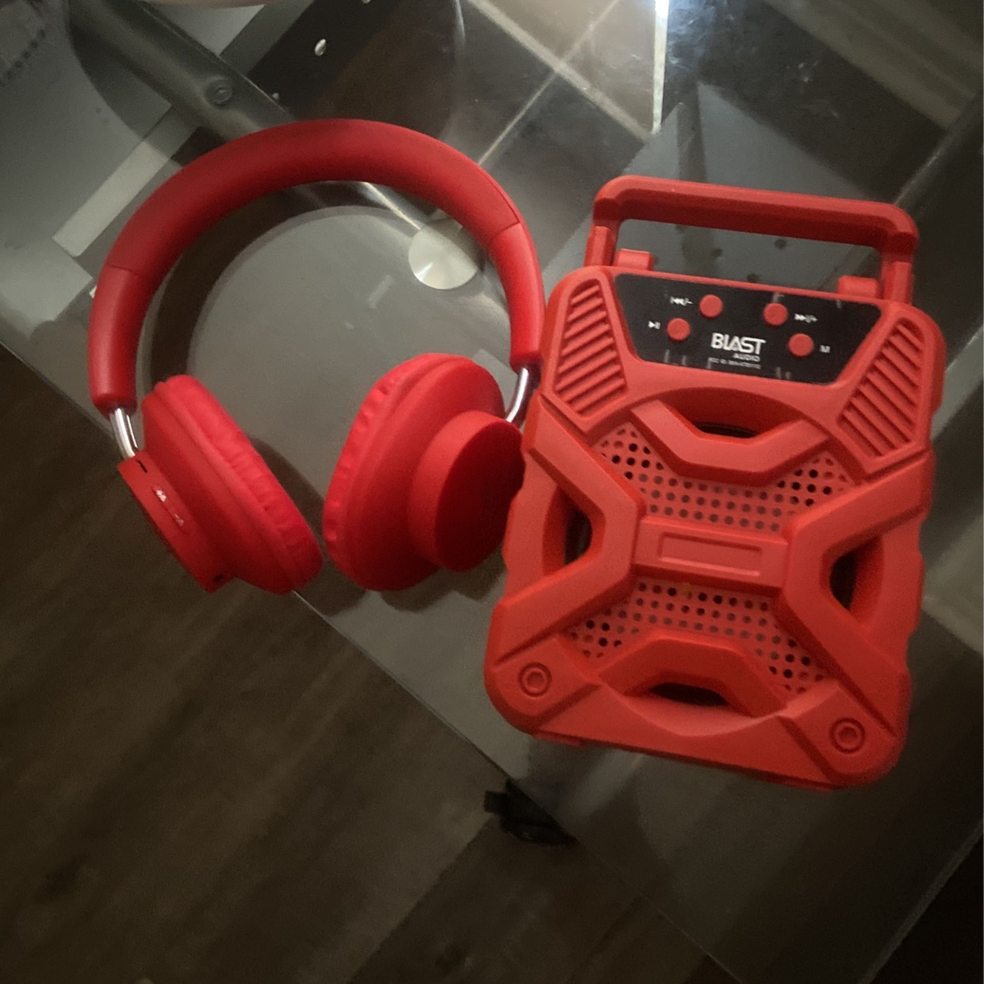 Speaker & Bluetooth Headphones
