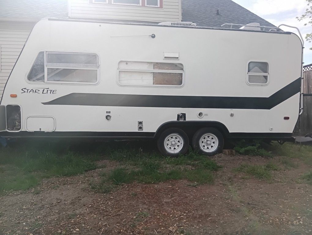 Starlite Travel Trailer