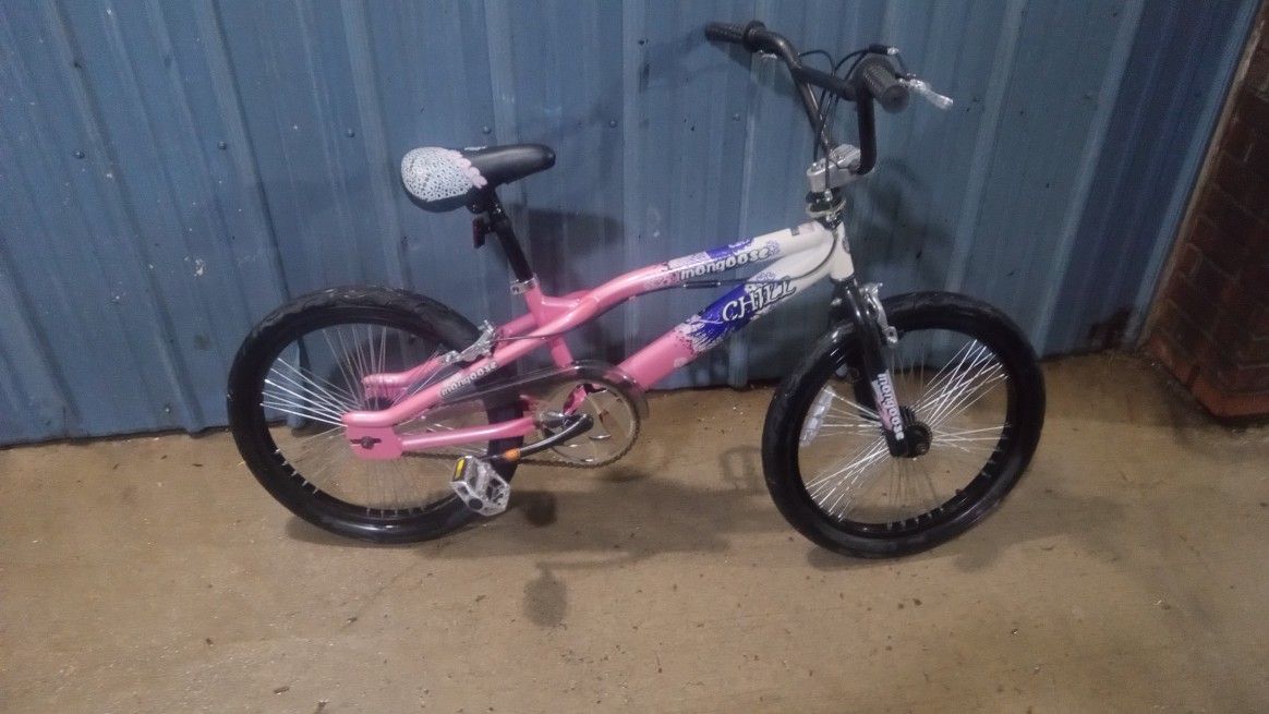 Super Nice Mongoose BMX Bike In Like New Condition Ready To Ride Needs Nothing