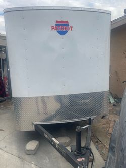 2022 enclosed trailer Traila 2022 de doble llanta