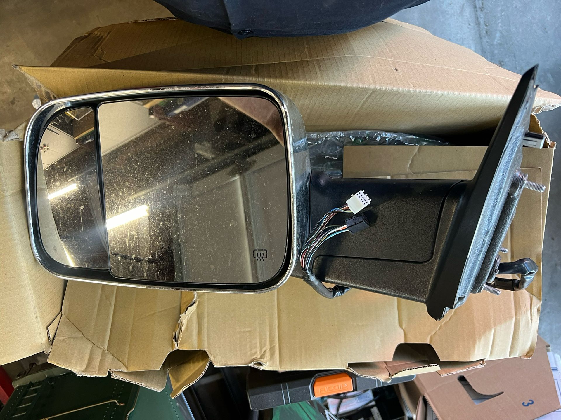 2013 - 2018 Ram Tow Mirror Power Folding Heated Memory Signal Puddle Pair