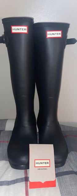 New in box Hunter WFT1000RMA Women's Rain Boots, Size 8 - Black