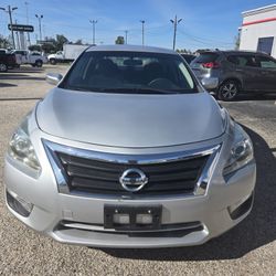 2015 Nissan Altima From $ 990 Down 