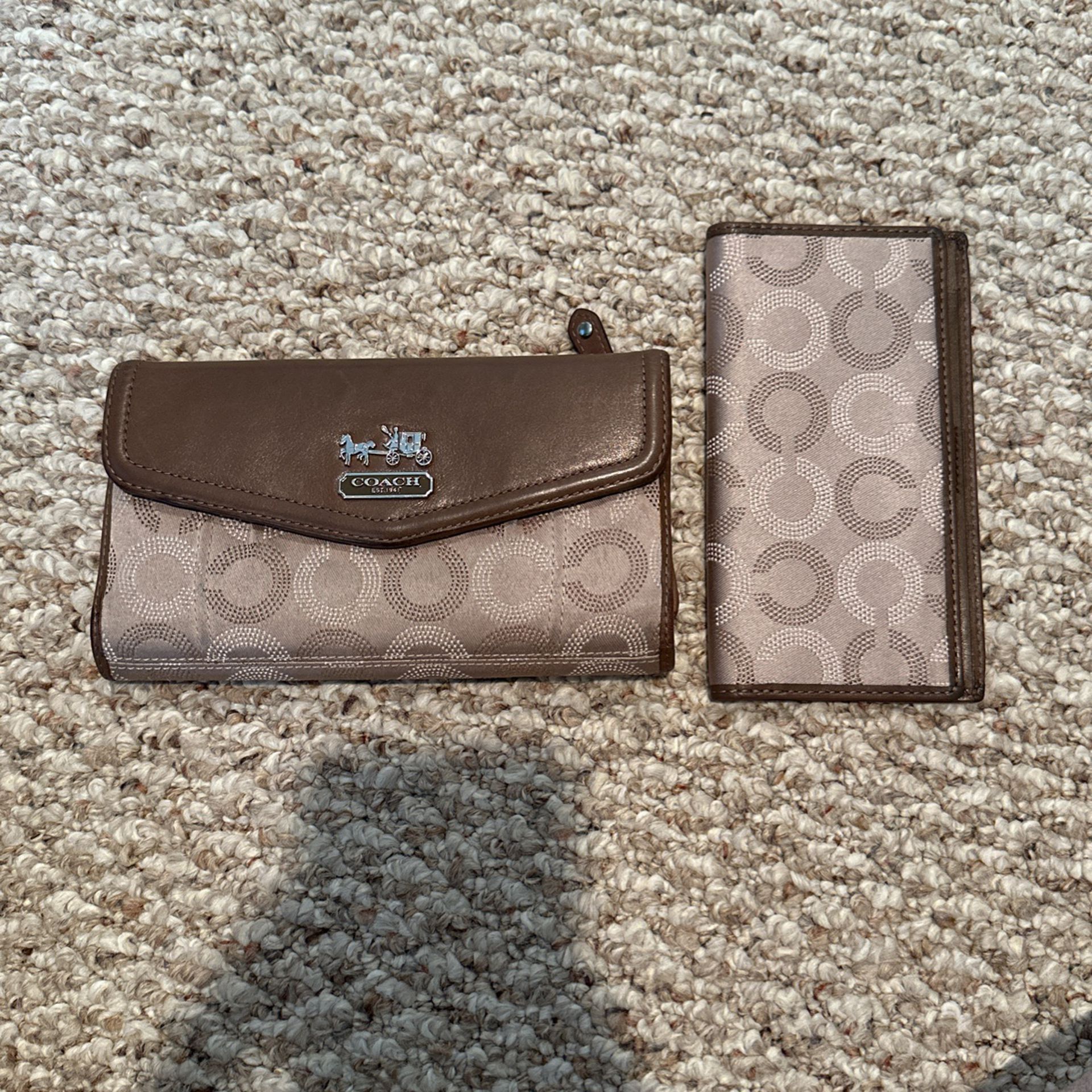 Coach Wallet With Checkbook Holder