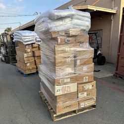 Truck Grills Pallet 