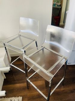 Counter stools - clear with silver