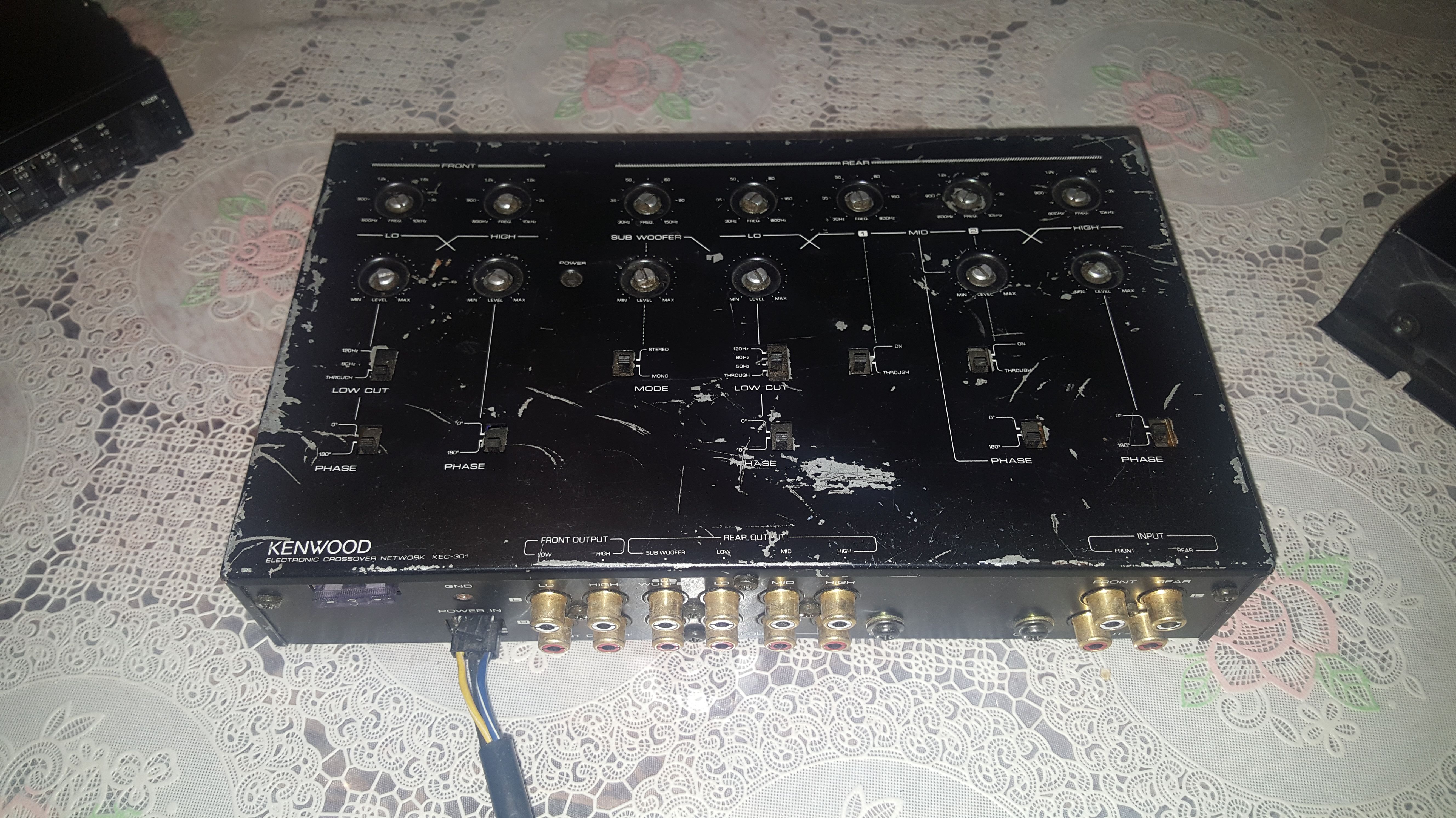 KENWOOD KEC-301 ELECTRONIC CROSSOVER CAR AUDIO
