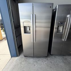 Open Box Refrigerator 