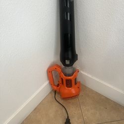 Electric Handheld Leaf Blower Black & Decker 