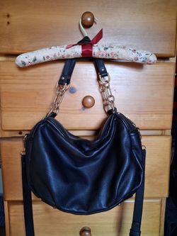vegan leather crossbody bag