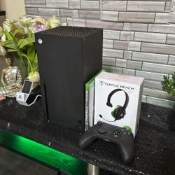 Microsoft Xbox Series X 1Tb Console W Extras