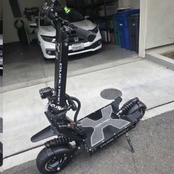 Dualtron X2 Scooter Fast 
