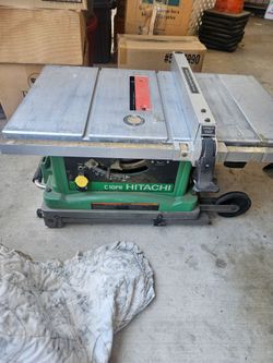 Hitachi  c10fr table saw with stand