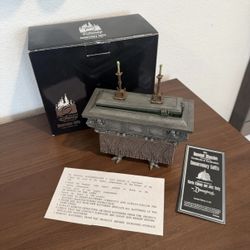Disney Rare Haunted Mansion Coffin - It Moves!