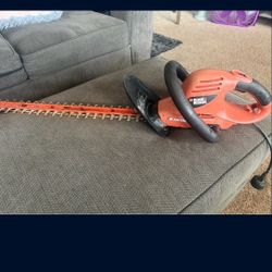 Hedge hog 24 inch black and decker hedger electric