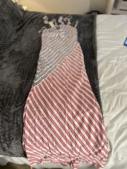 Rebecca Vallance Elegant Dress Brand New $35