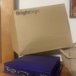 Brightsign XD2 Digital Signage Player With Power Supply NEW