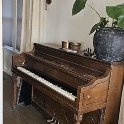 FREE Old piano works great