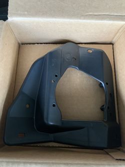 Maxima fog light bracket