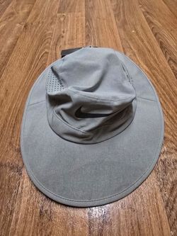 Nike bucket hat