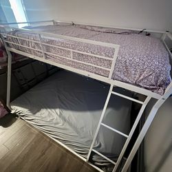 Bunk Bed with twin Mattress