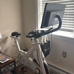 Myxfitness Exercise Bike
