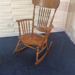 Wood Rocking chair