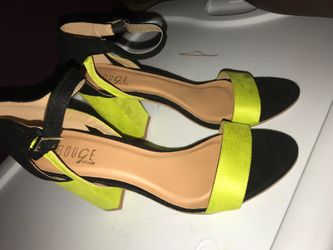 Size 10 Heels Black and Green