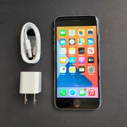 iPhone 6s - UNLOCKED - Like New  