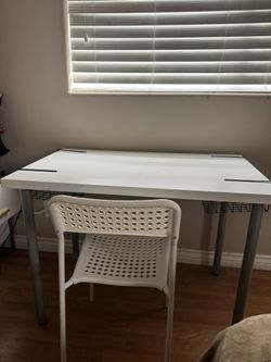 White Desk