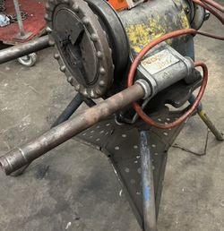 Pipe Threader Rigid Model 300