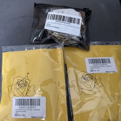 Long Gold Chain And Rose Hair Clips