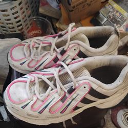 Women's Adidas Tennis Shoes Size 6 1/2